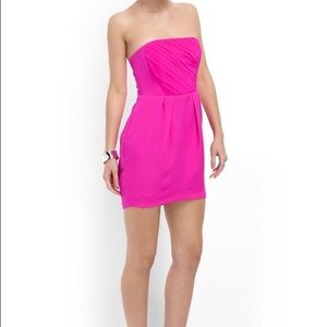 NWoT NAVEN Foxy in Neon Pop Pink Silk Mini Dress